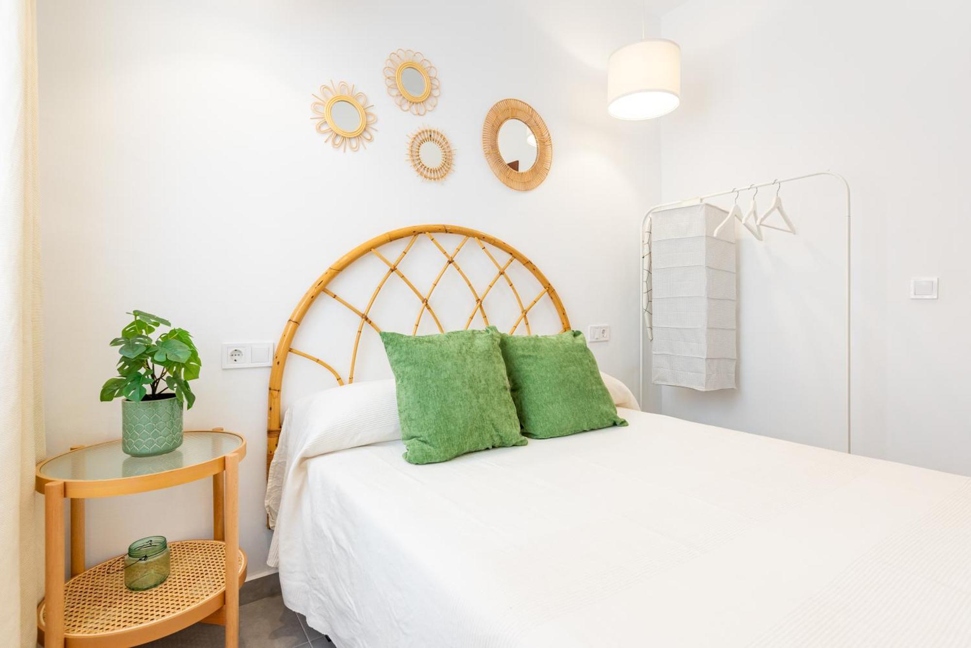 Wintowinrentals Dream Home On The Beachfront La Cala Del Moral Екстер'єр фото