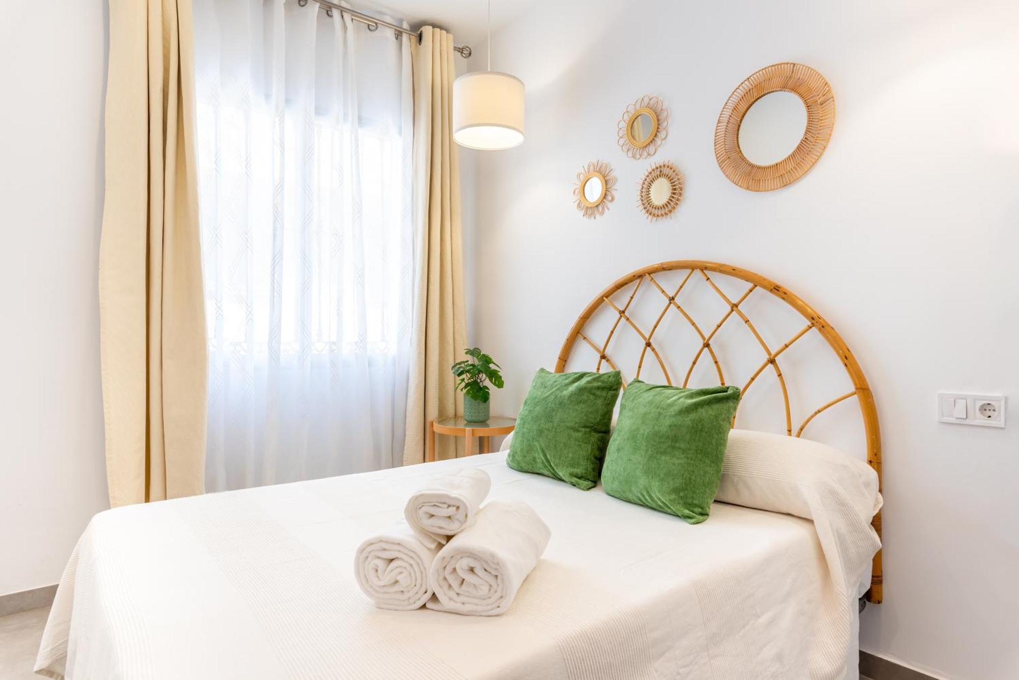 Wintowinrentals Dream Home On The Beachfront La Cala Del Moral Екстер'єр фото